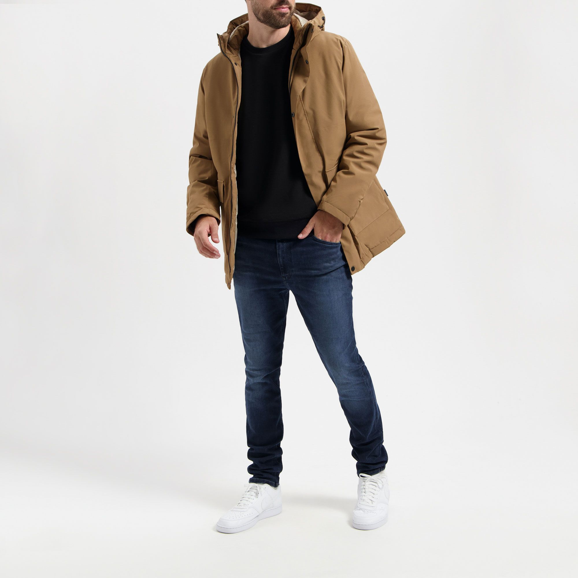 Jack Jones Tate Parka Winterjas Heren PlutoSport jack-jones-tate-parka-winterjas-heren-plutosport